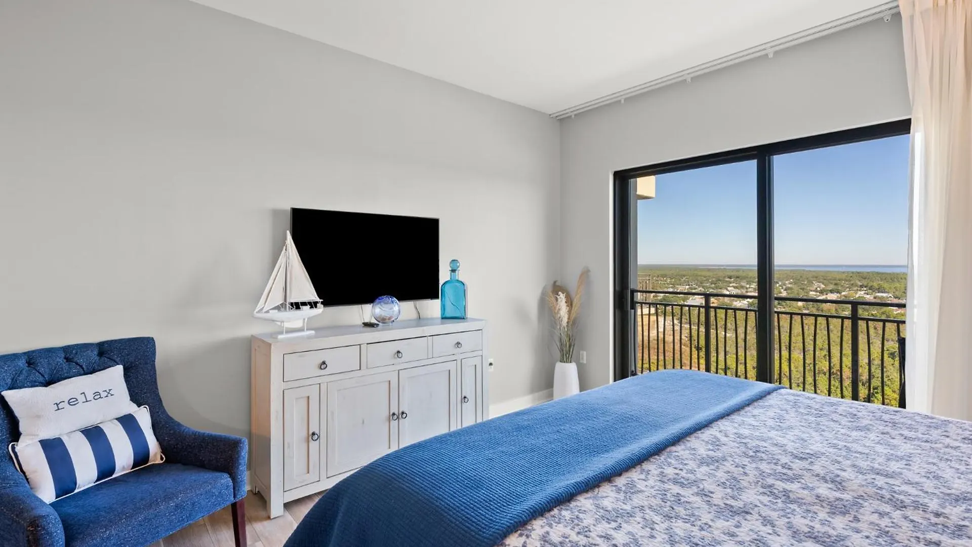 Origin 1706 - Penthouse - Three Bedroom- Stylish Gulf View By Beach Haven Vacation Rentals Panama City Beach 0*,  USA