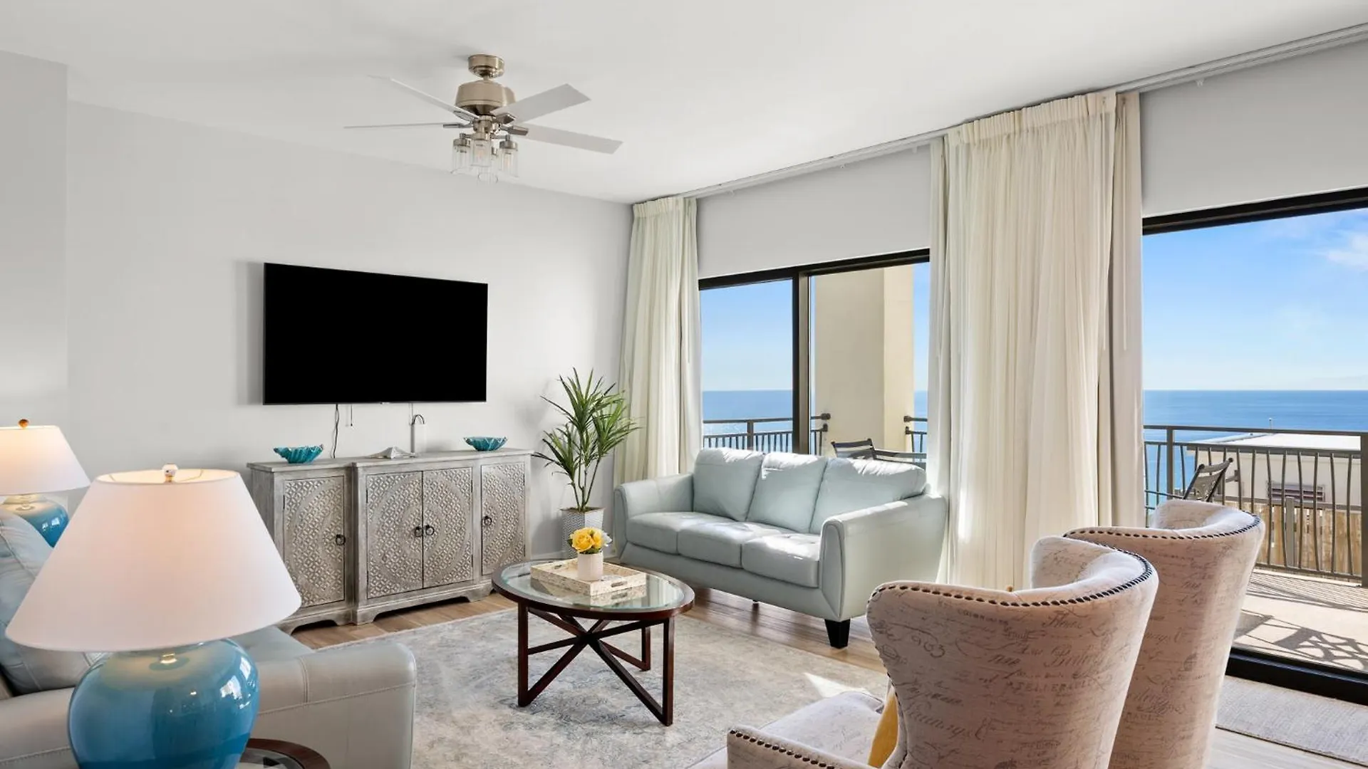 Origin 1706 - Penthouse - Three Bedroom- Stylish Gulf View By Beach Haven Vacation Rentals Panama City Beach Lägenhet
